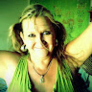 Meet your Posher, Deborah